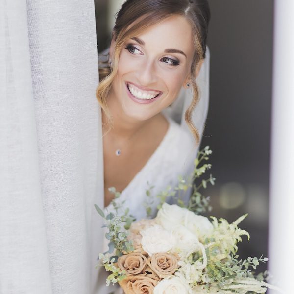 fotografo-matrimonio-marche-bouquet-sposa