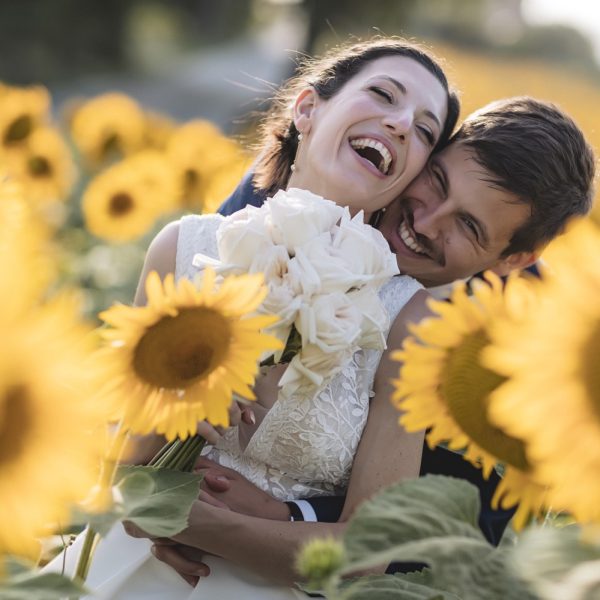 fotografo-matrimonio-marche-bouquet-sposa